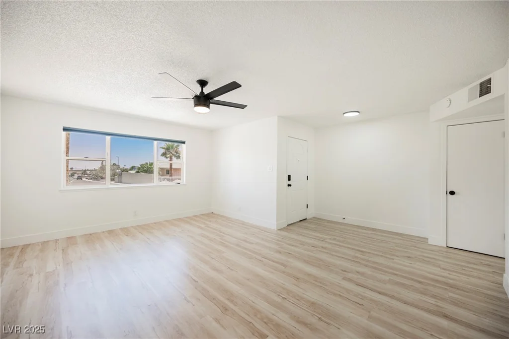 716 Vincent, Las Vegas, NV 89145