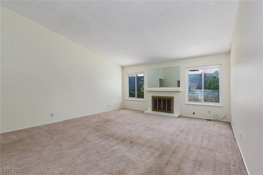 2157 McCoig, Las Vegas, NV 89119