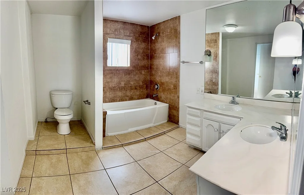913 Bonita, Las Vegas, NV 89104