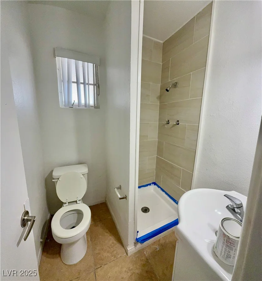 913 Bonita, Las Vegas, NV 89104