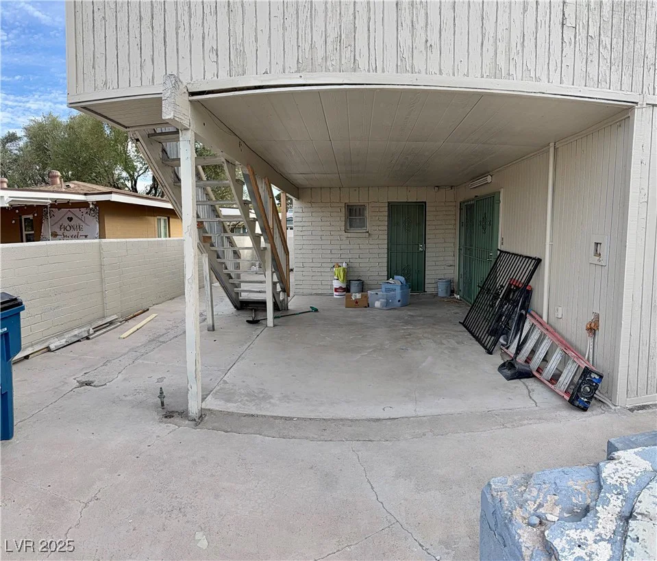 913 Bonita, Las Vegas, NV 89104