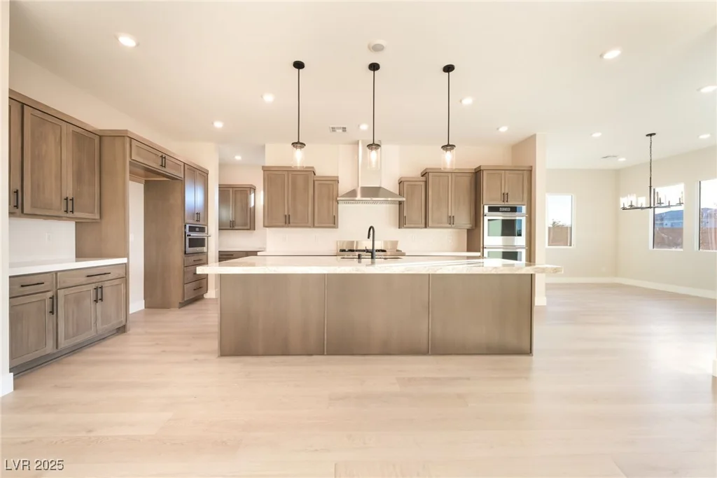9261 Fountain Creek, Las Vegas, NV 89139