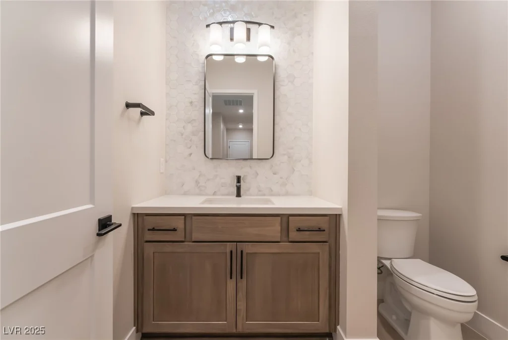 9261 Fountain Creek, Las Vegas, NV 89139