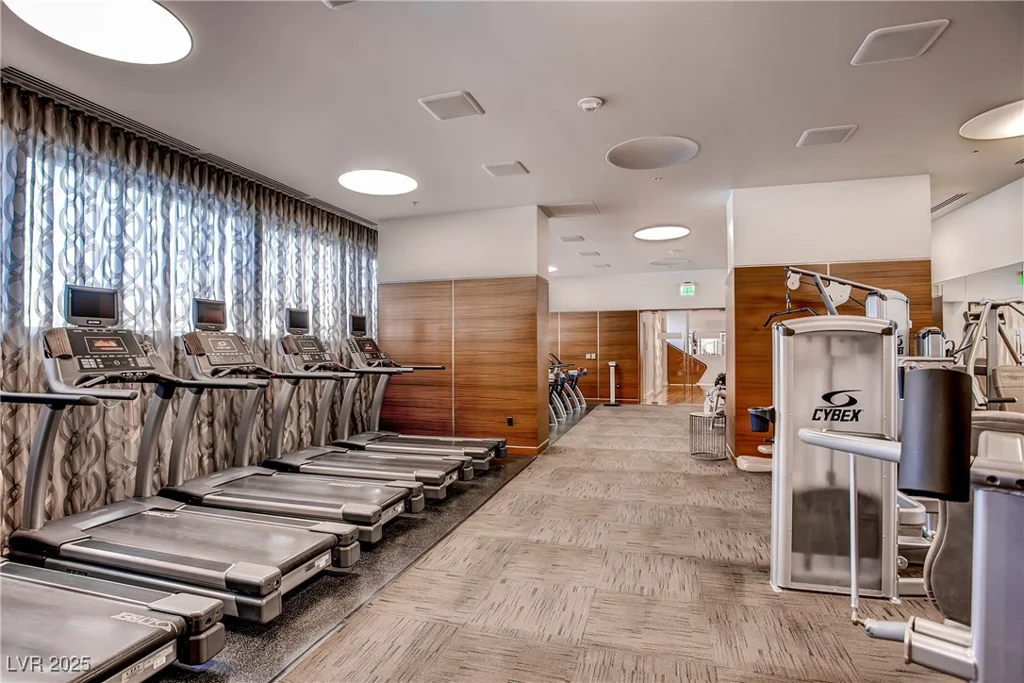 2600 HARMON, Las Vegas, NV 89109