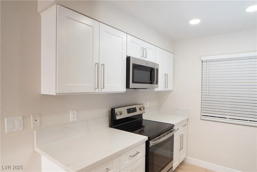 5339 Indian River, Las Vegas, NV 89103