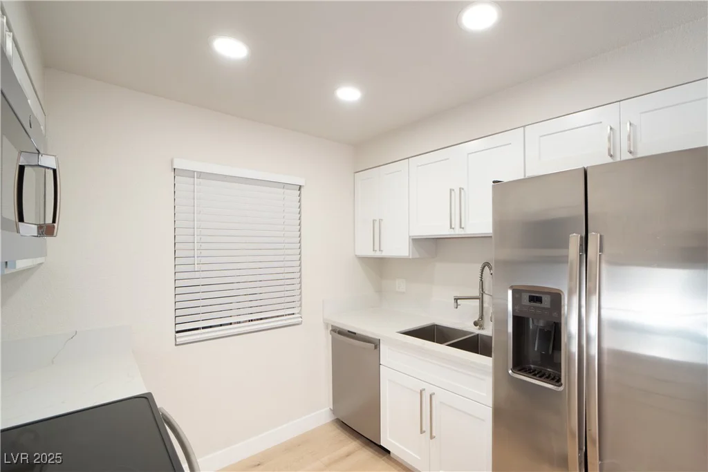 5339 Indian River, Las Vegas, NV 89103