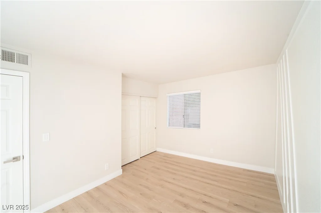 5339 Indian River, Las Vegas, NV 89103