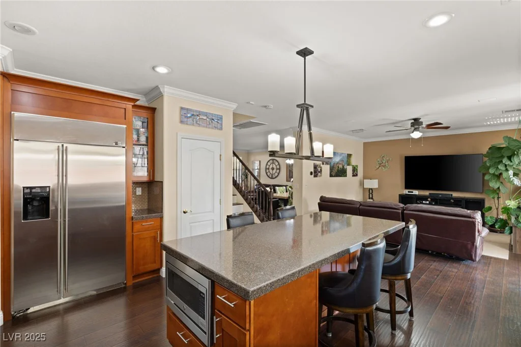 209 Centocelle, Las Vegas, NV 89183
