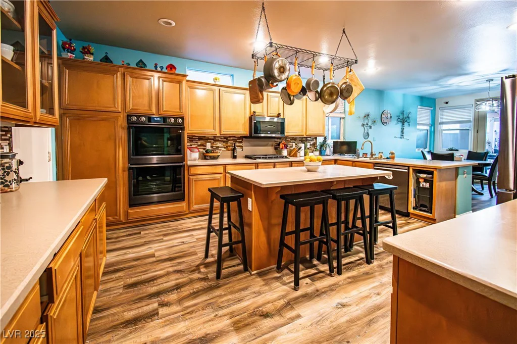1017 Fairbury, Henderson, NV 89052
