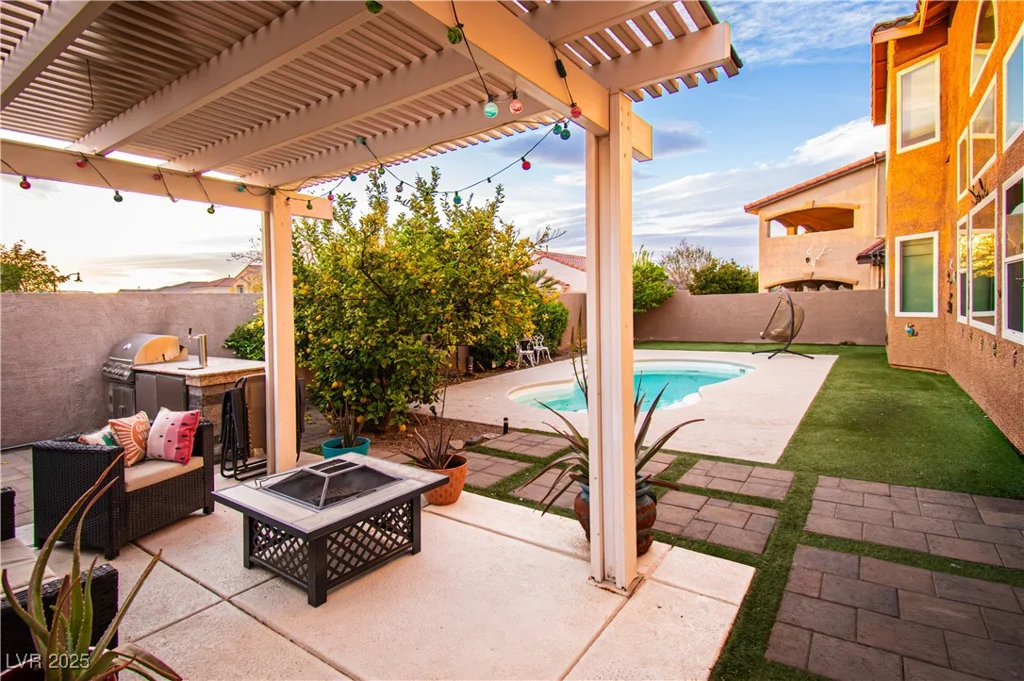 1017 Fairbury, Henderson, NV 89052