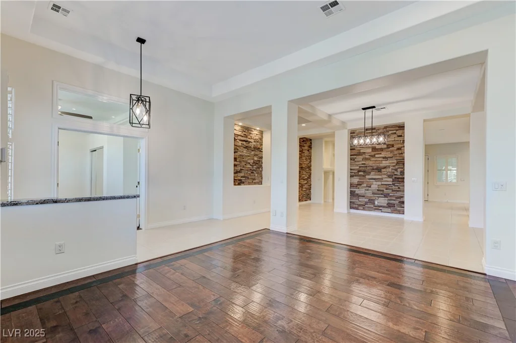 3365 Badura, Las Vegas, NV 89118