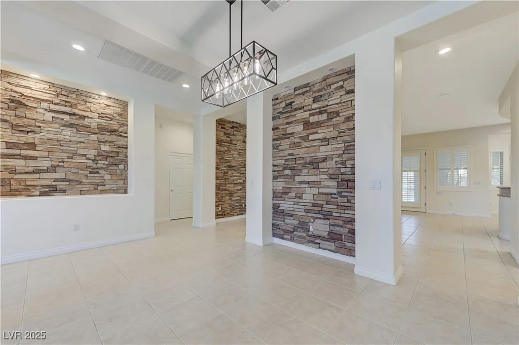 3365 Badura, Las Vegas, NV 89118