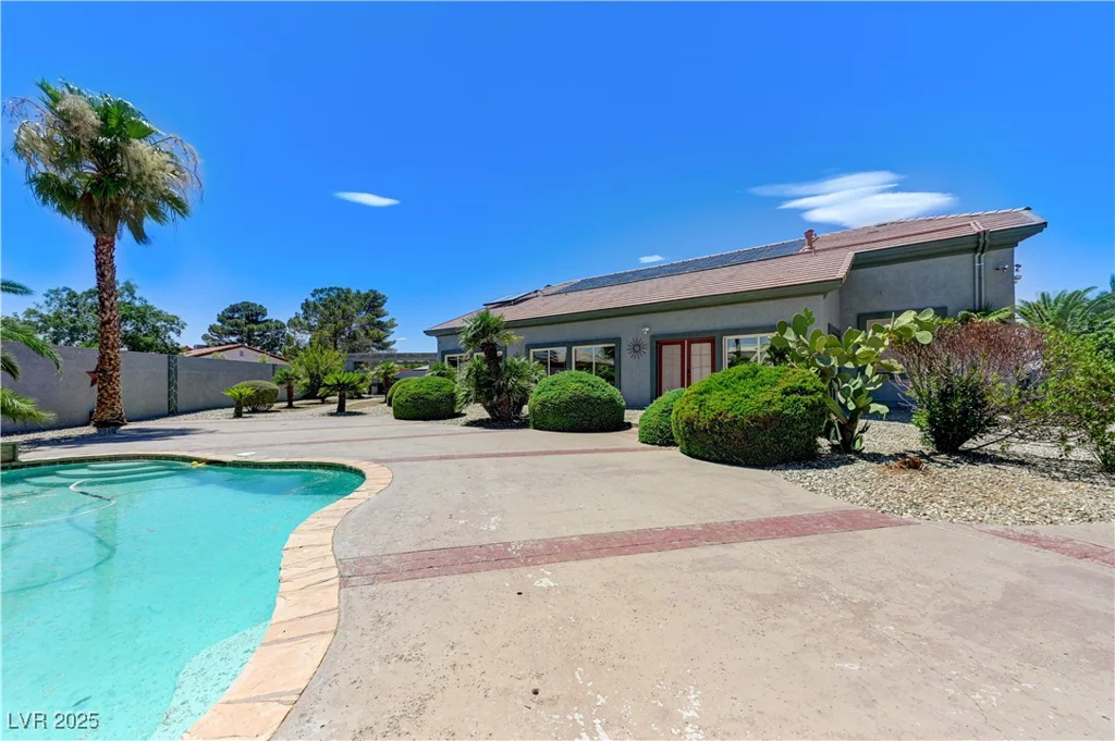 3365 Badura, Las Vegas, NV 89118