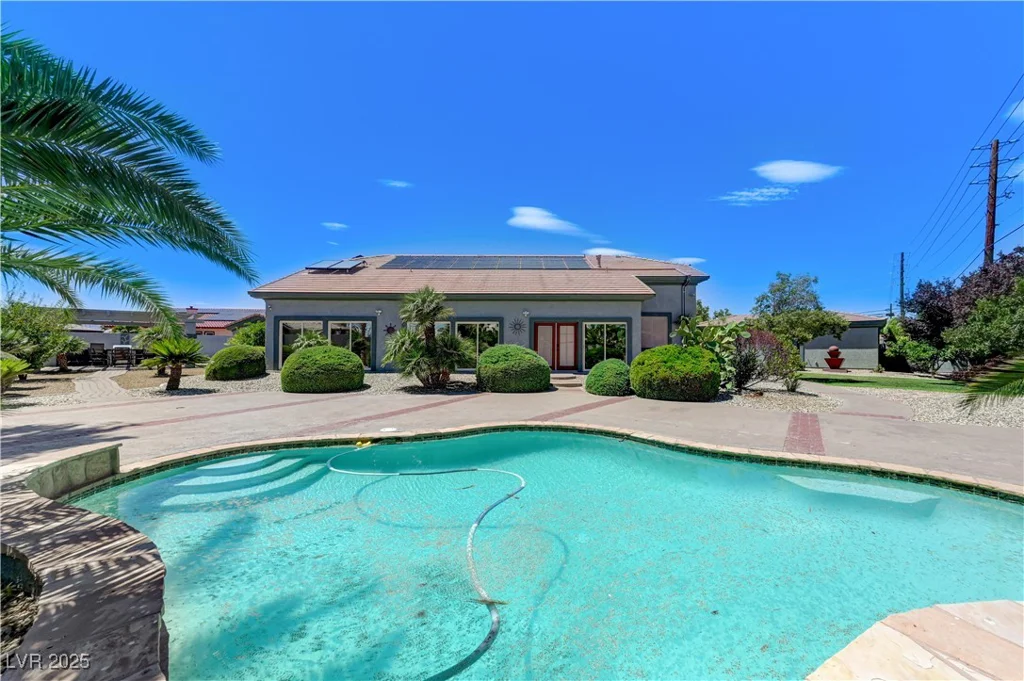 3365 Badura, Las Vegas, NV 89118