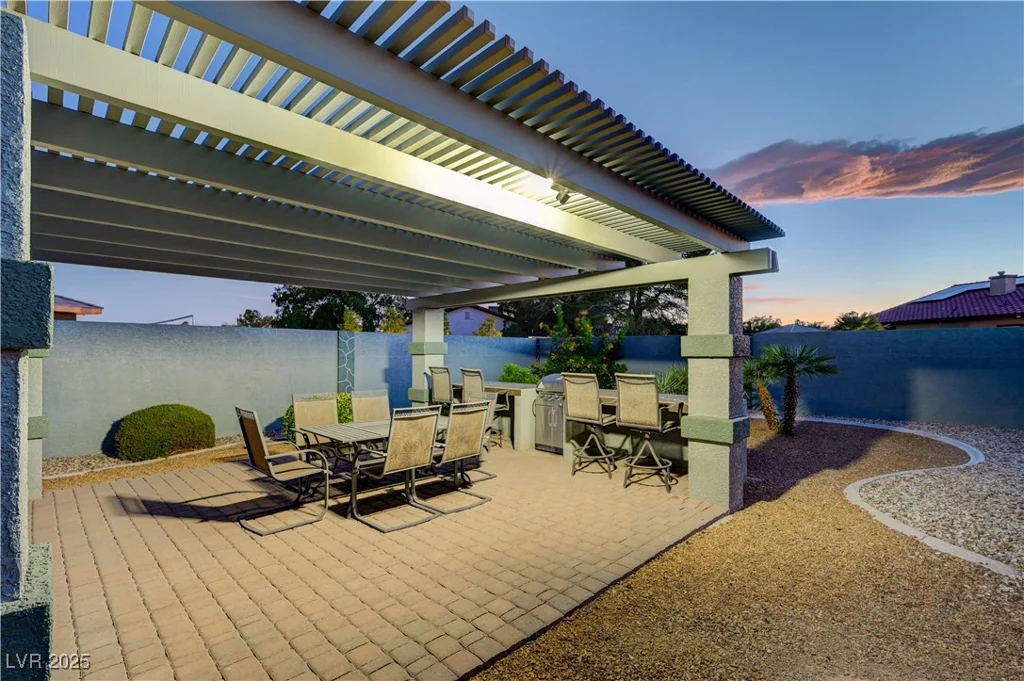 3365 Badura, Las Vegas, NV 89118
