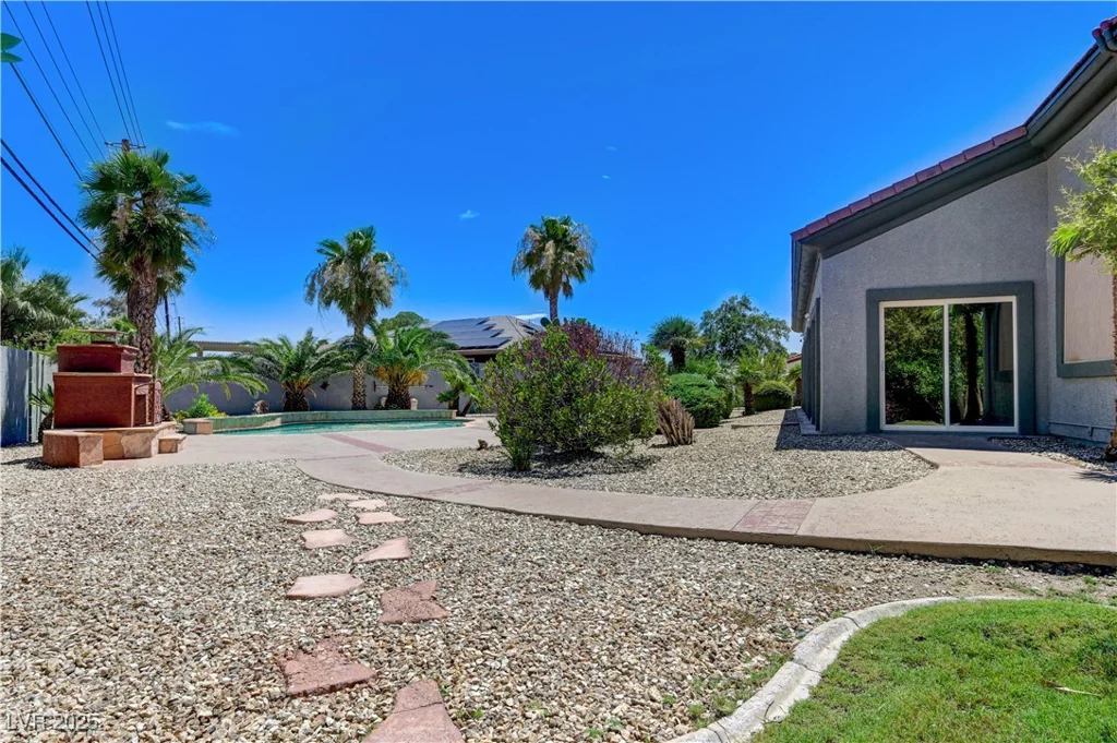 3365 Badura, Las Vegas, NV 89118
