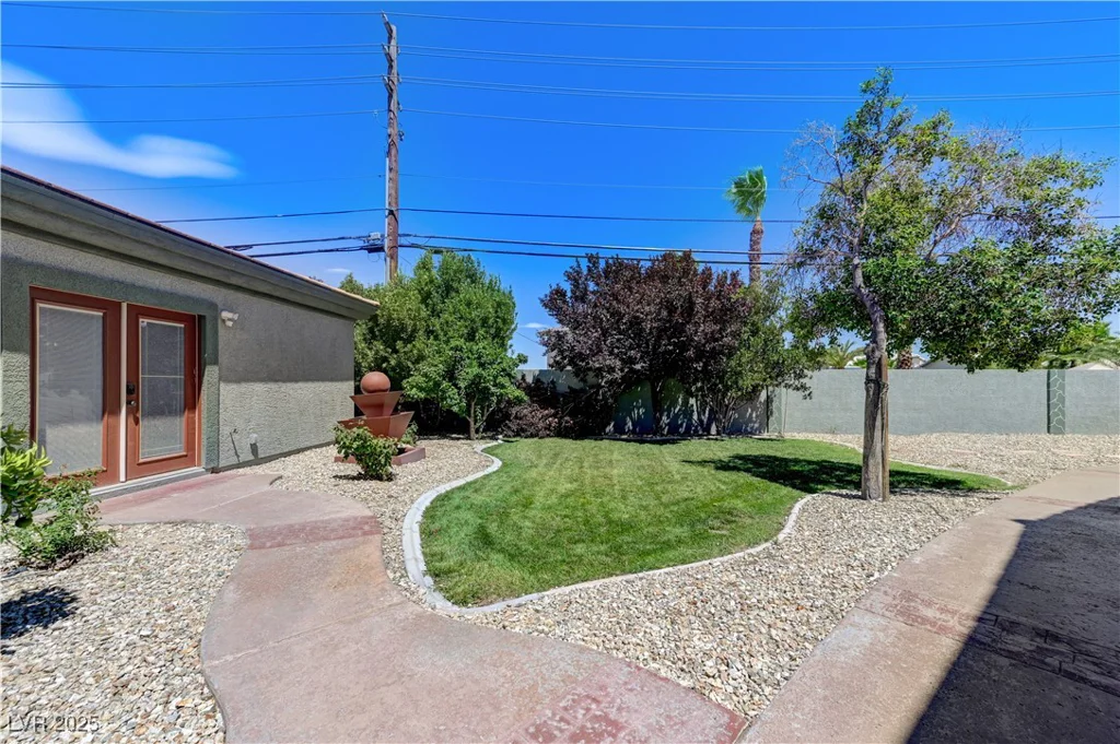 3365 Badura, Las Vegas, NV 89118