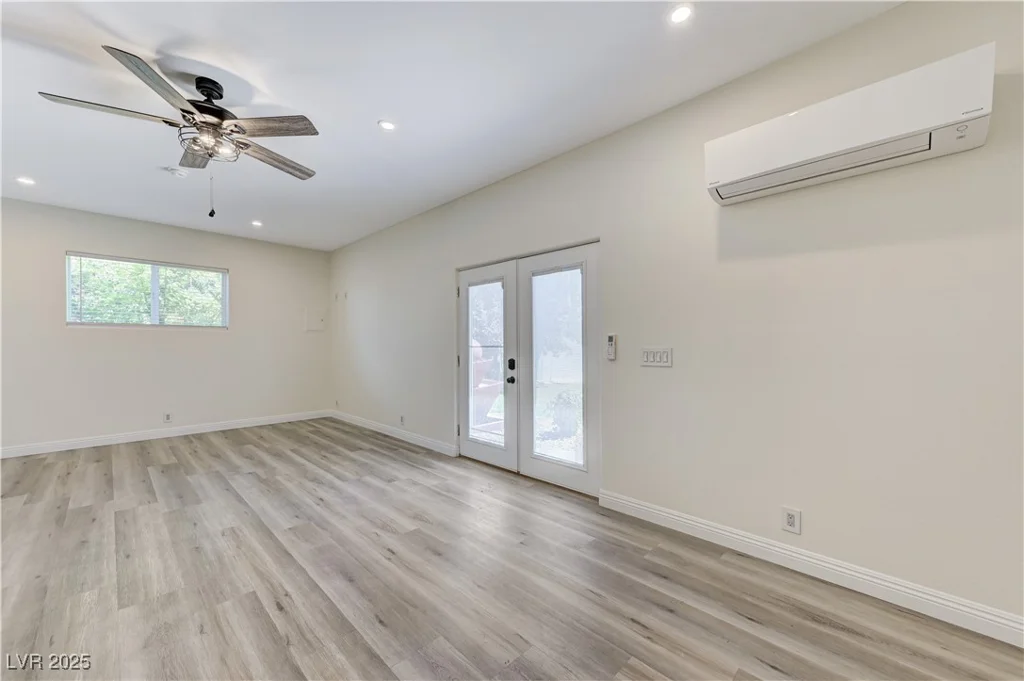 3365 Badura, Las Vegas, NV 89118
