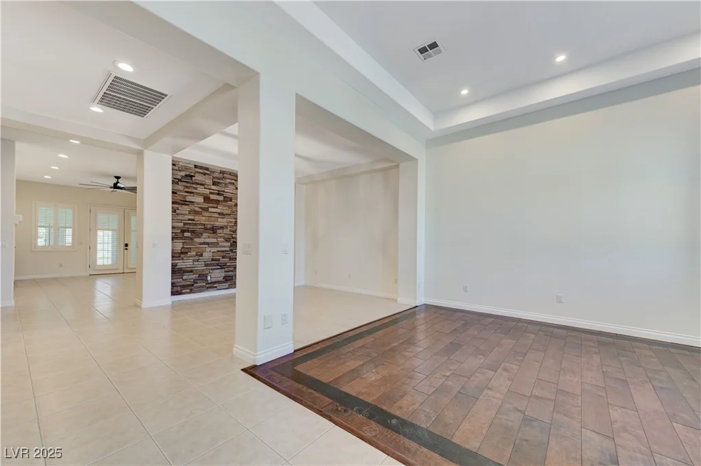 3365 Badura, Las Vegas, NV 89118