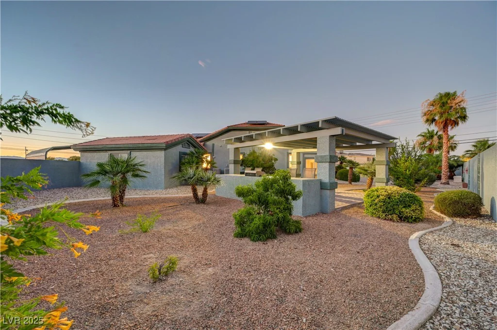 3365 Badura, Las Vegas, NV 89118