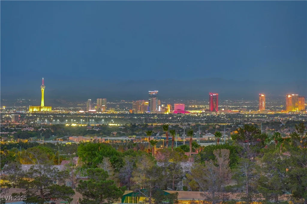 2124 Bay Tree, Las Vegas, NV 89134