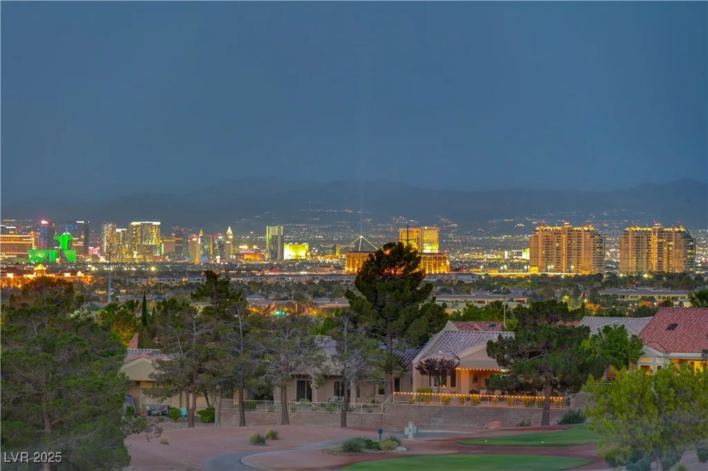 2124 Bay Tree, Las Vegas, NV 89134