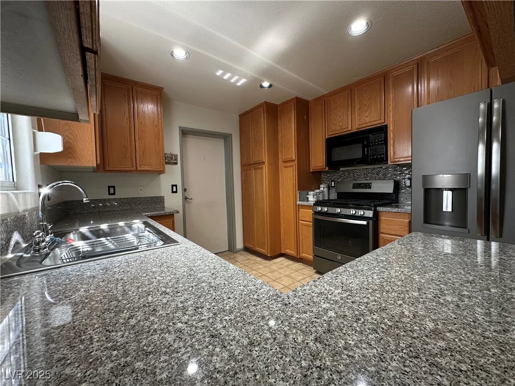 5449 Bugle, Las Vegas, NV 89108
