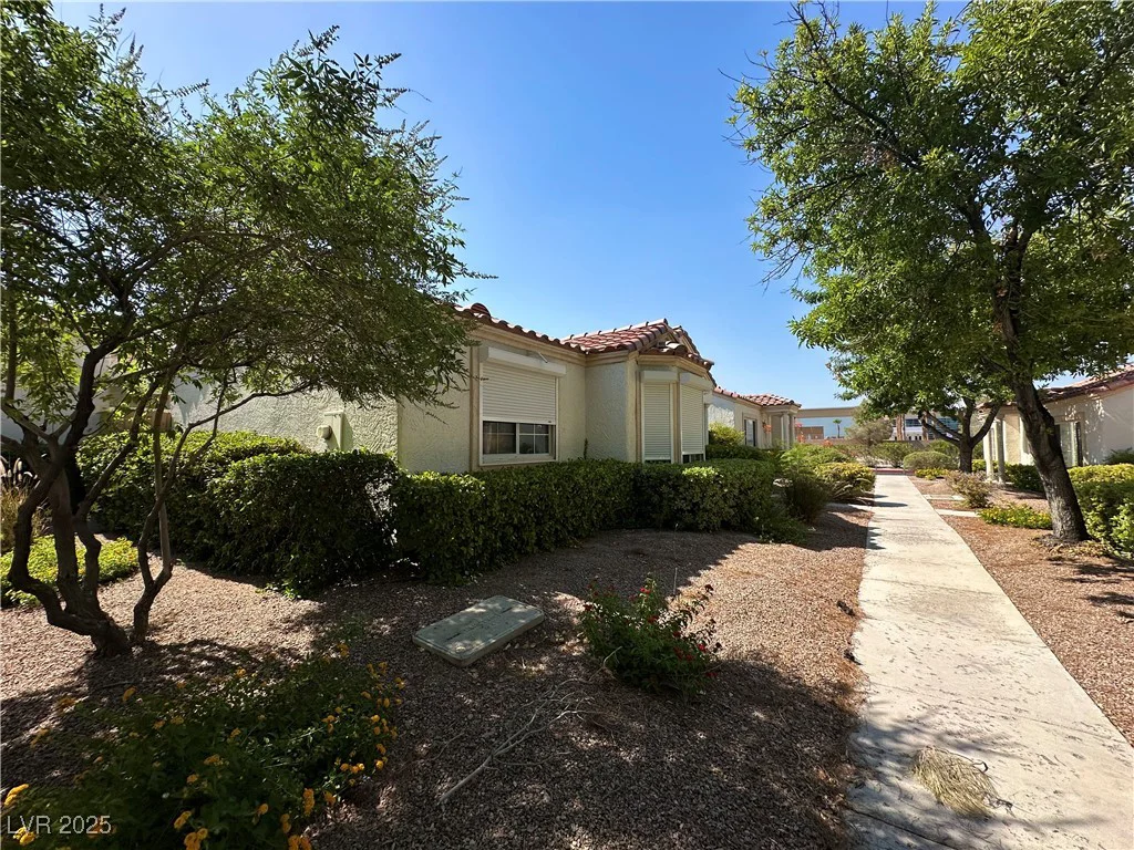 5449 Bugle, Las Vegas, NV 89108