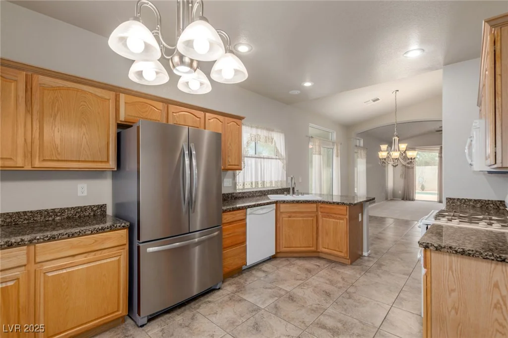 8266 Lincoln Valley, Las Vegas, NV 89123