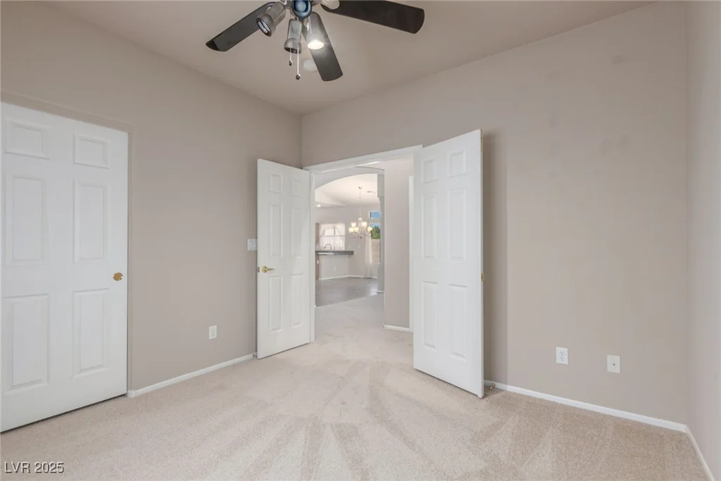 8266 Lincoln Valley, Las Vegas, NV 89123