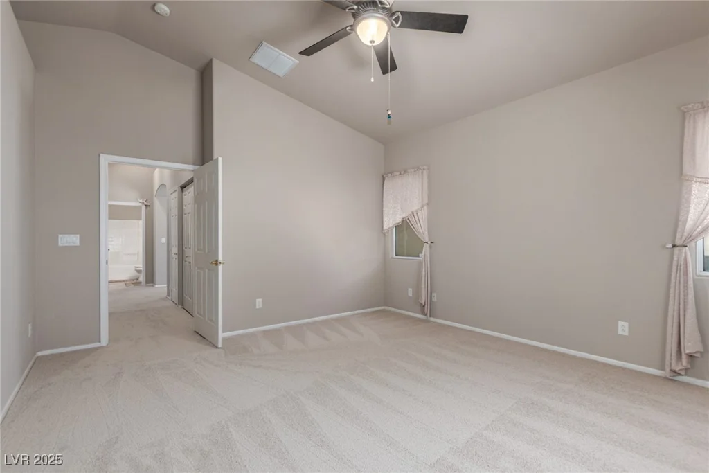 8266 Lincoln Valley, Las Vegas, NV 89123