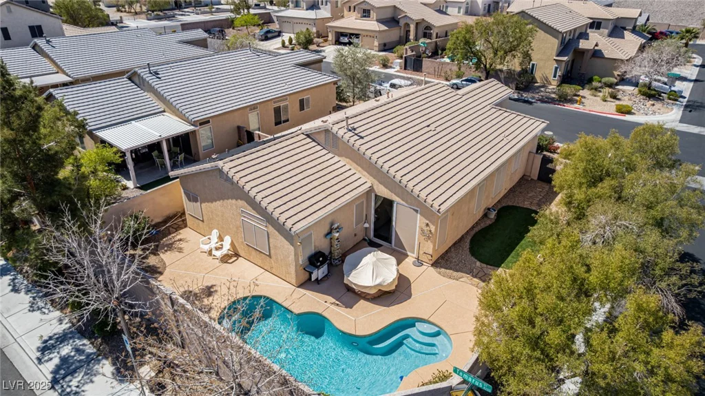 8266 Lincoln Valley, Las Vegas, NV 89123