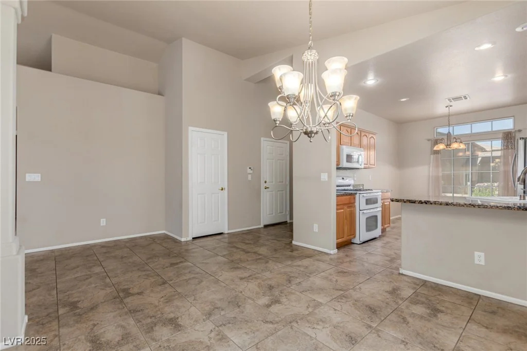 8266 Lincoln Valley, Las Vegas, NV 89123