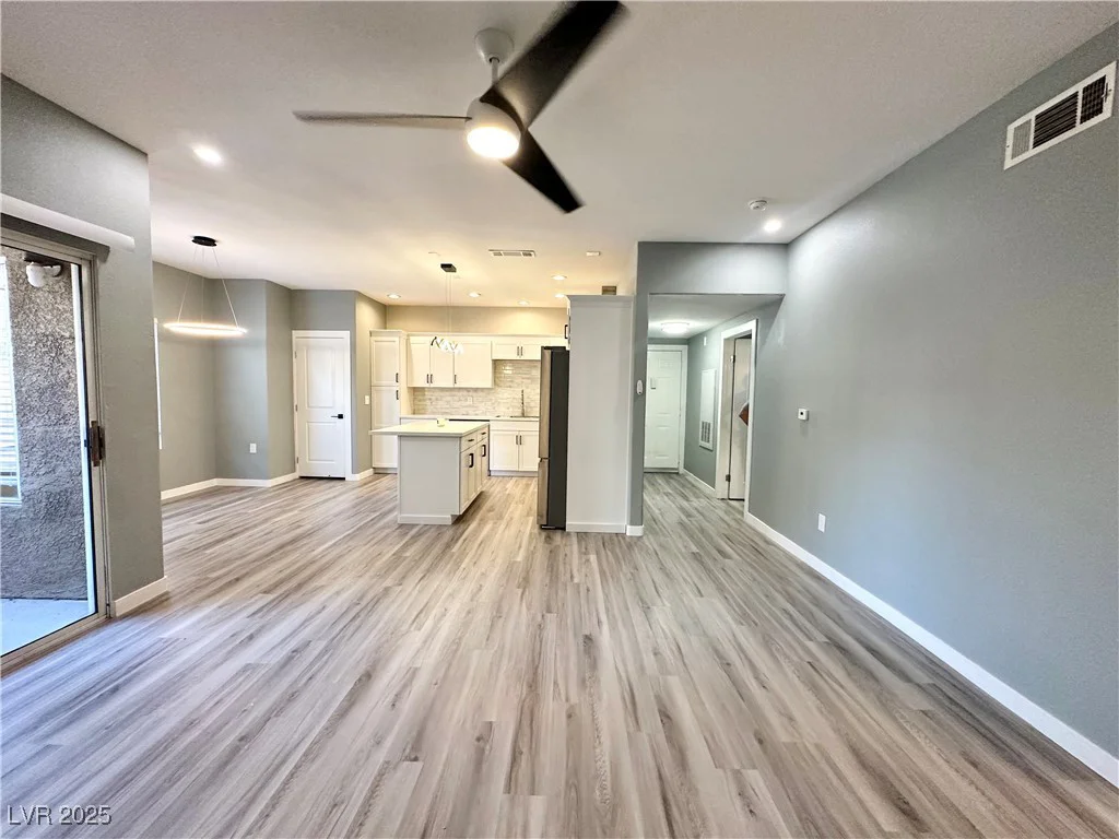 9000 Las Vegas, Las Vegas, NV 89123