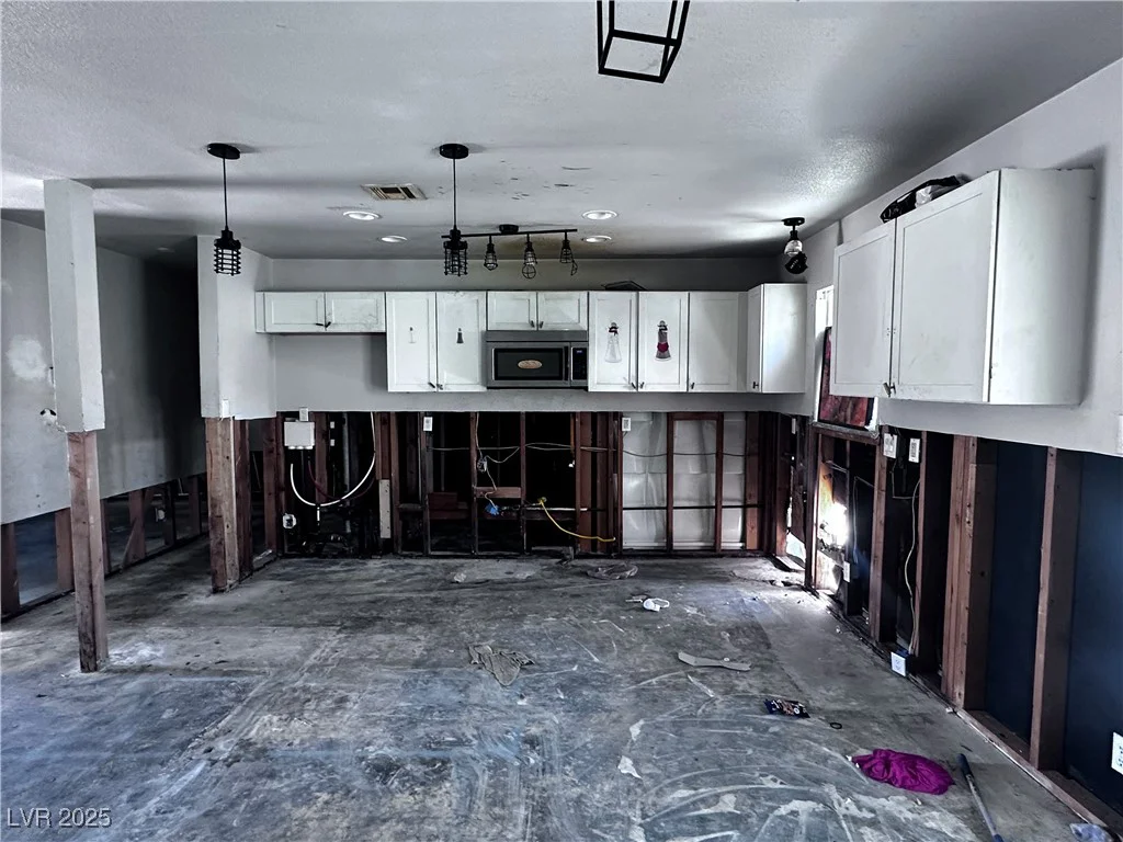 5305 Sugarfoot, Las Vegas, NV 89107
