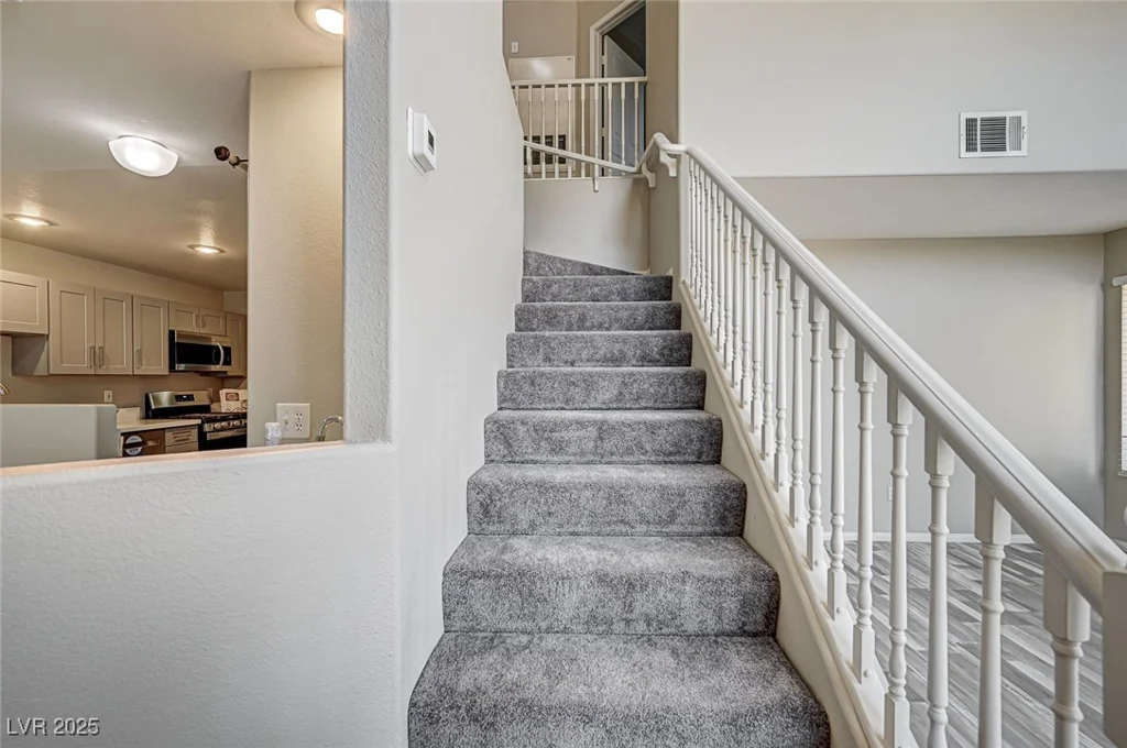 3950 Sandhill, Las Vegas, NV 89121