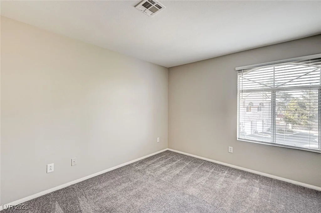 3950 Sandhill, Las Vegas, NV 89121