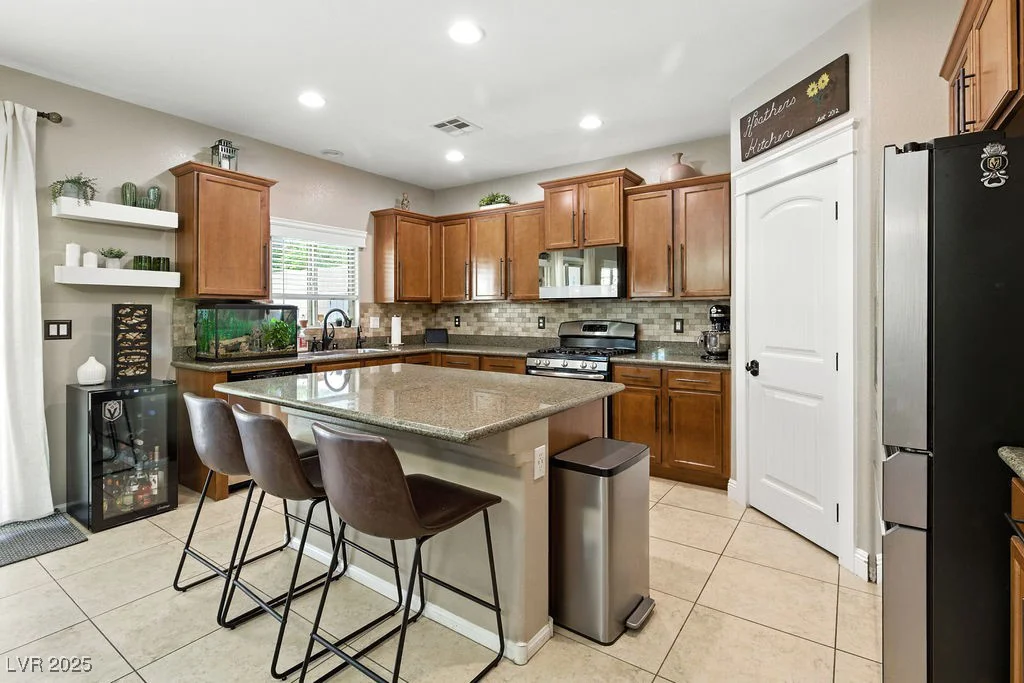 9325 Forest Meadows, Las Vegas, NV 89149