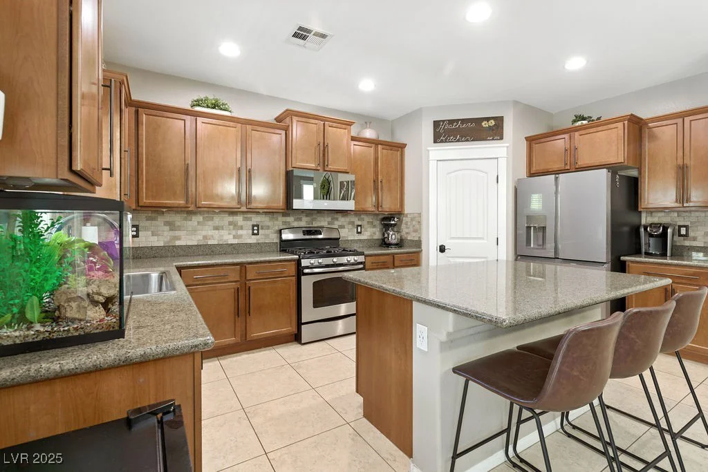 9325 Forest Meadows, Las Vegas, NV 89149