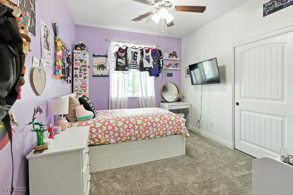 9325 Forest Meadows, Las Vegas, NV 89149