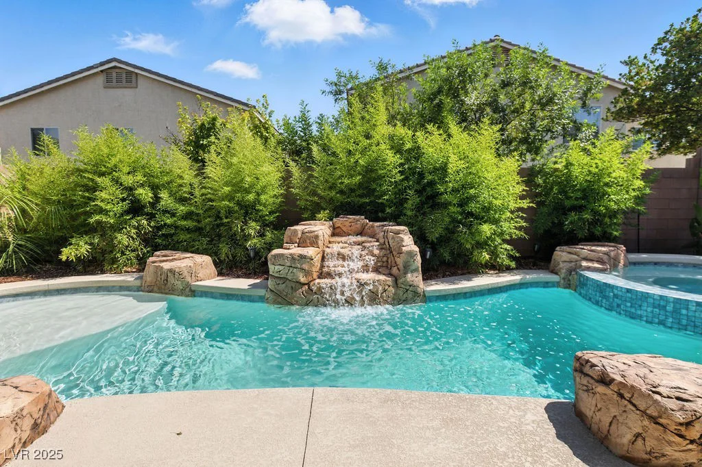 9325 Forest Meadows, Las Vegas, NV 89149