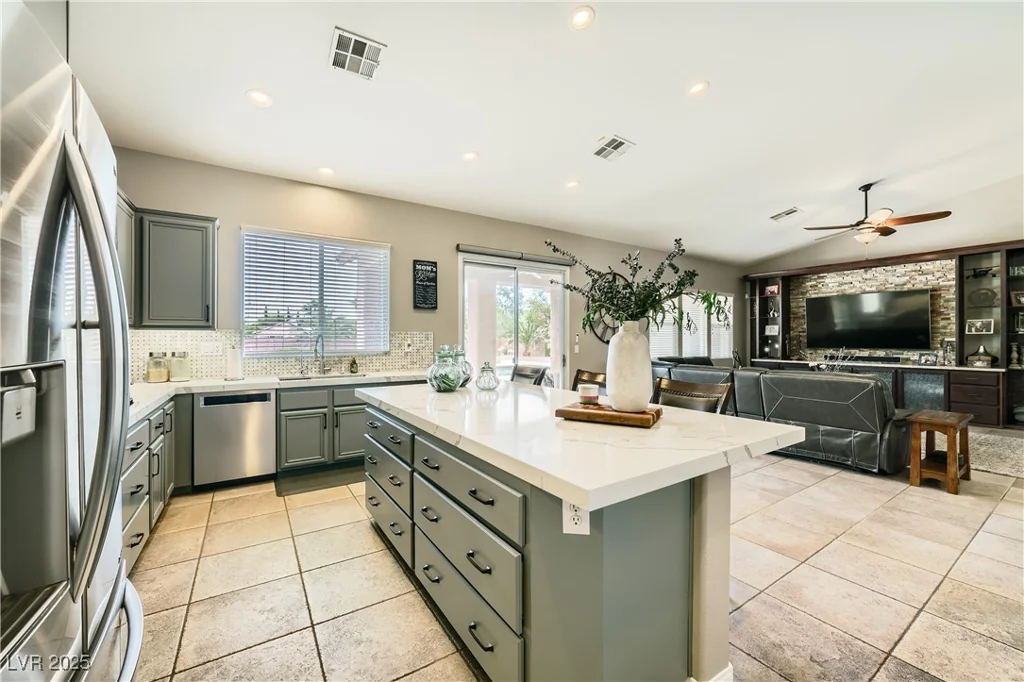 8032 Audubon Canyon, Las Vegas, NV 89131