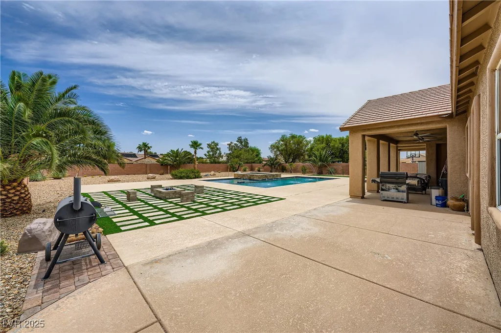8032 Audubon Canyon, Las Vegas, NV 89131