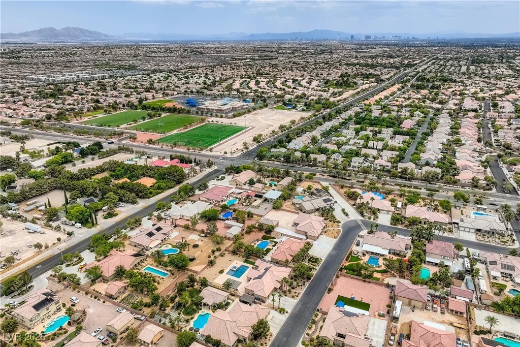 8032 Audubon Canyon, Las Vegas, NV 89131