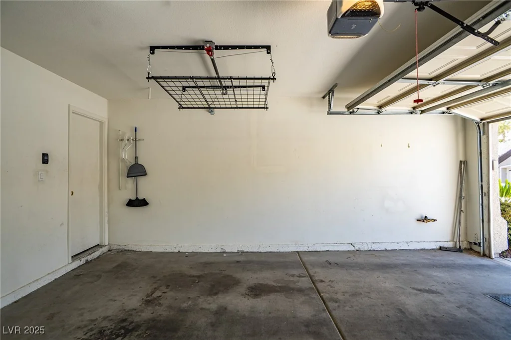 9710 Geiger Peak, Las Vegas, NV 89148