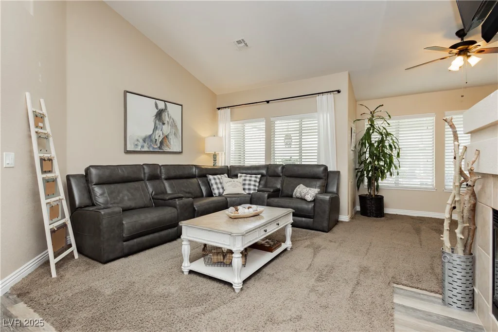 4813 Virginia Falls, Las Vegas, NV 89130