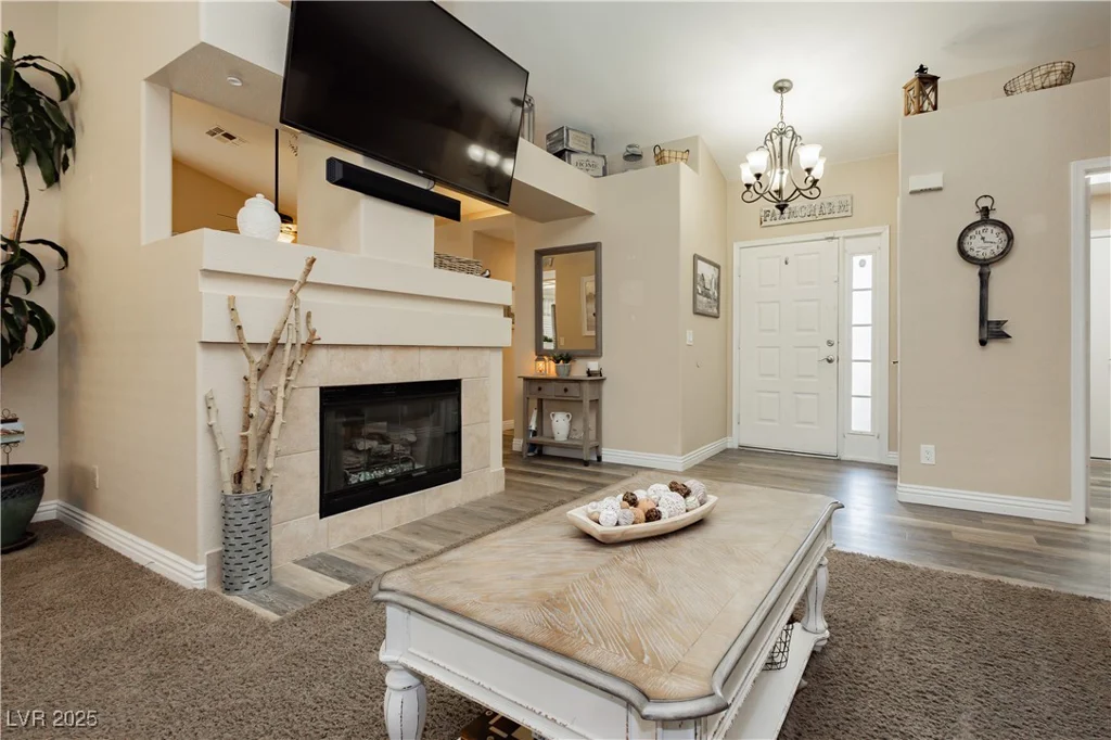 4813 Virginia Falls, Las Vegas, NV 89130