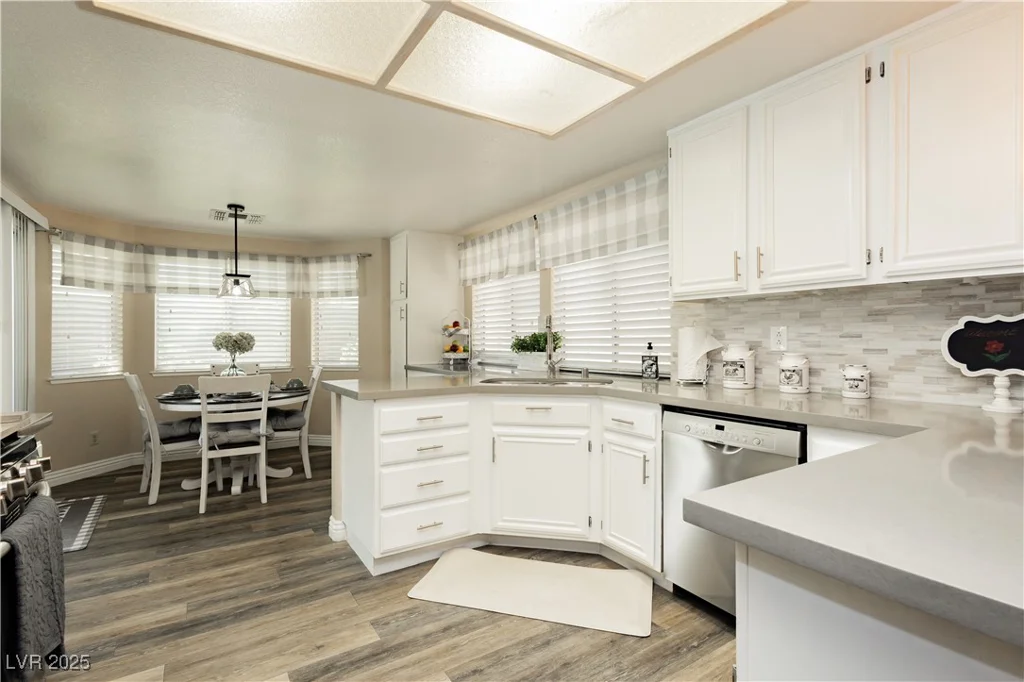 4813 Virginia Falls, Las Vegas, NV 89130