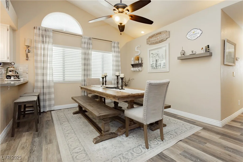4813 Virginia Falls, Las Vegas, NV 89130