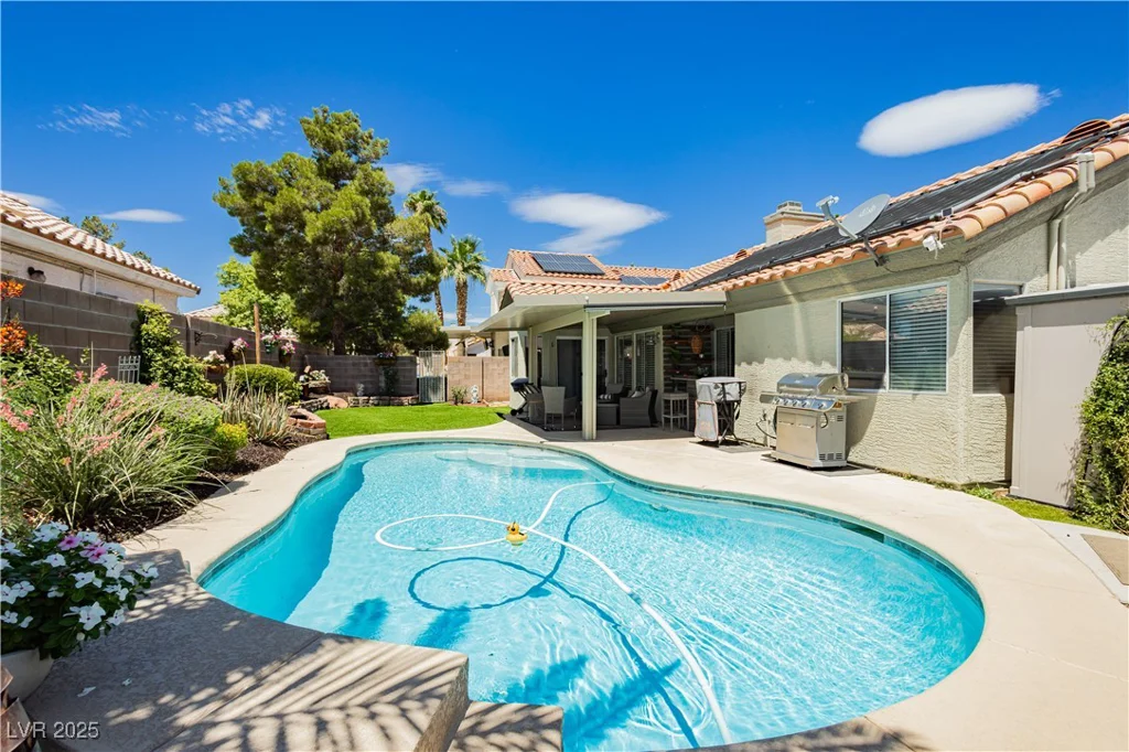 4813 Virginia Falls, Las Vegas, NV 89130